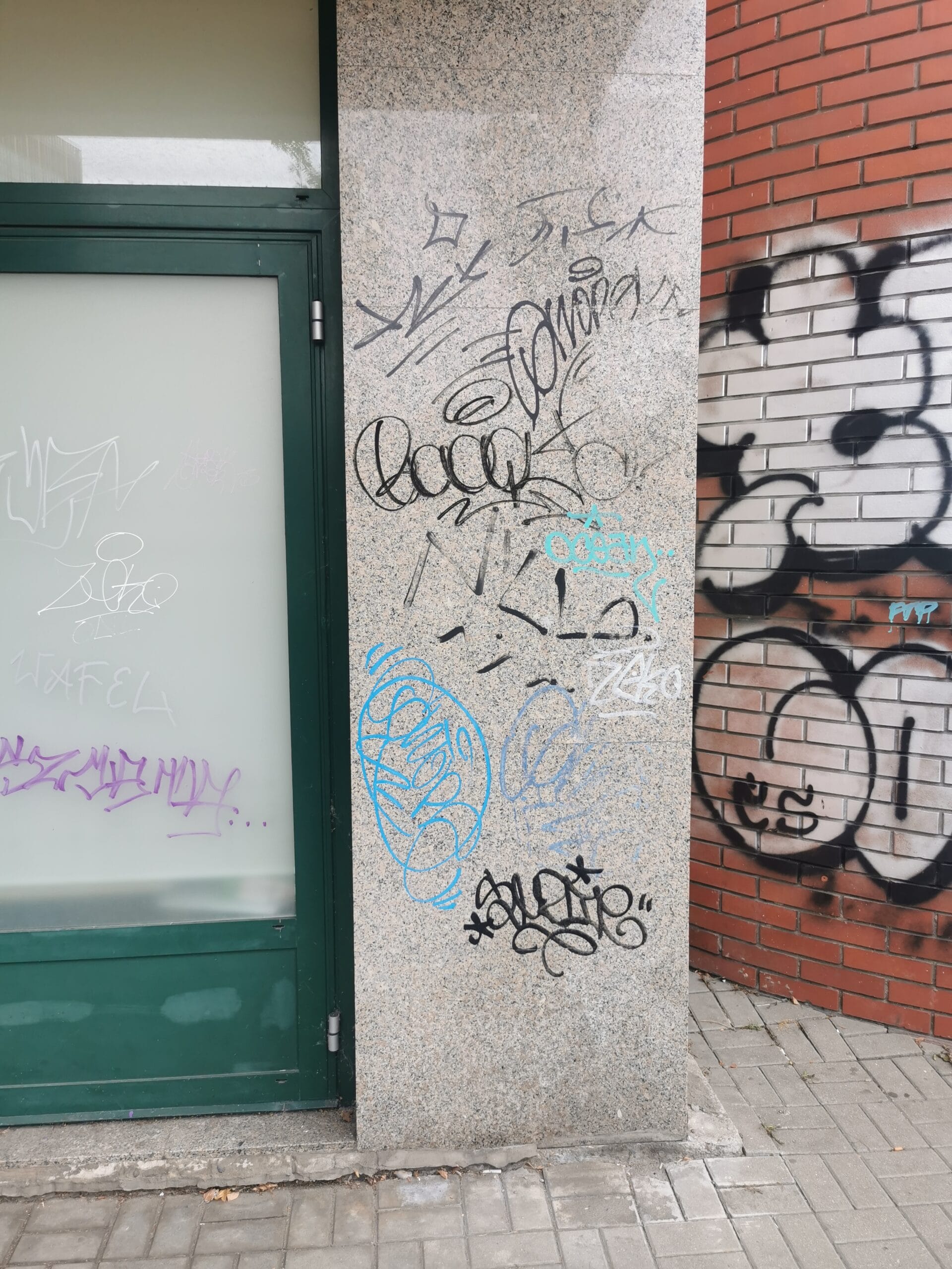 usuwania graffiti