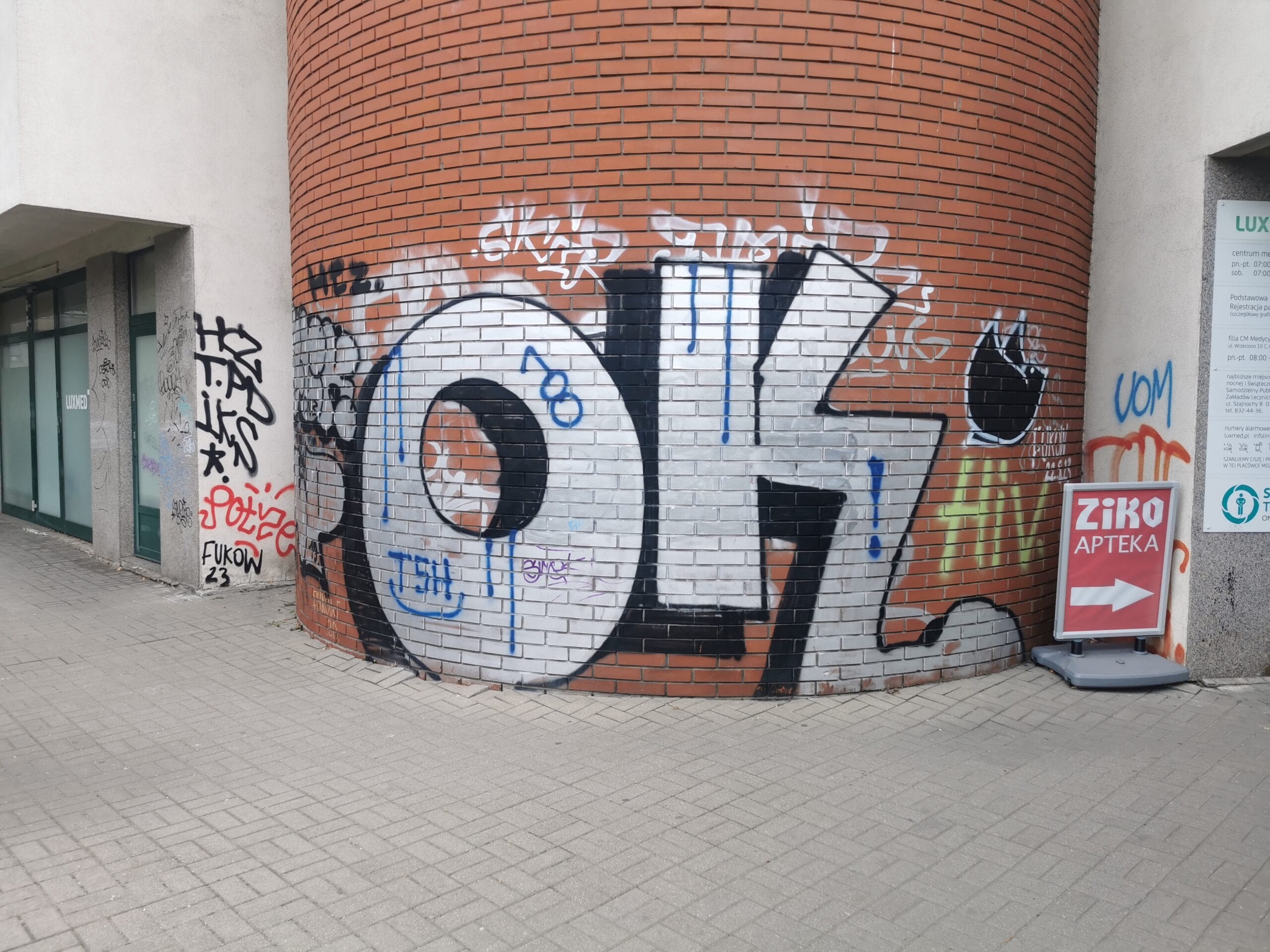 usuwanie graffiti